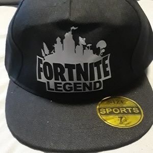 💥FORTNITE💥Hat 🧢 with free led keychain